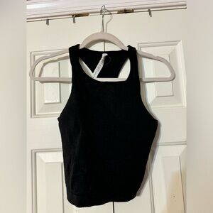 Ebb to street crop tank black